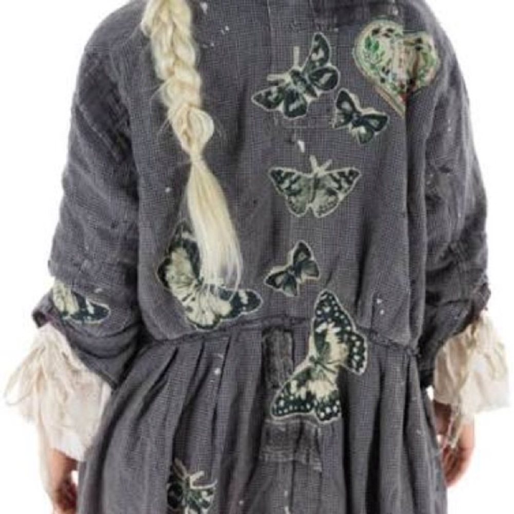 Magnolia Pearl Black and Cream Butterfly Tuxedo Jacket